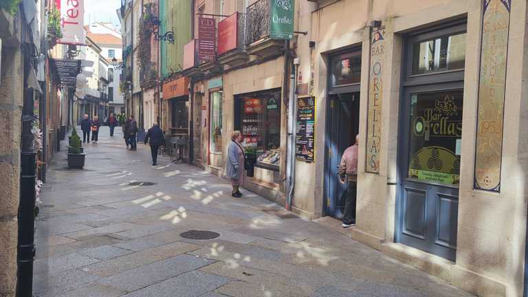 El Ayuntamiento de Ourense abrirá el 10 de abril el plazo de solicitud del bono de 100 € para consumir en el comercio local