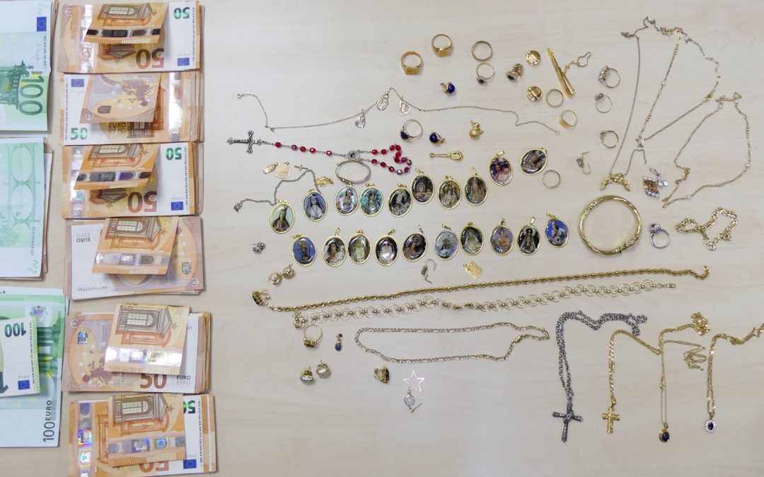 Dos detenidos por hacerse con 9.000 euros con la estafa del «tocomocho»