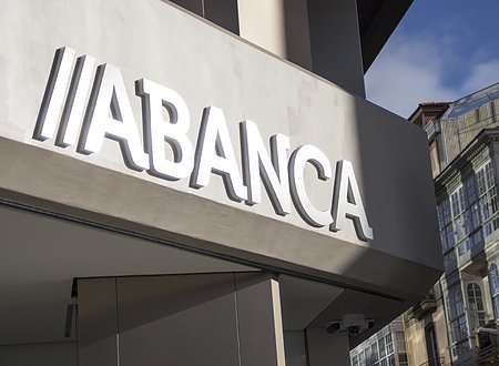 Abanca elige a la canadiense Cooke para vender el 80% de Nueva Pescanova