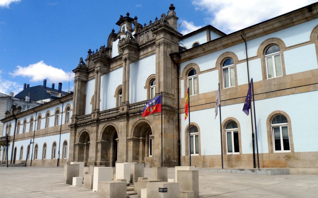 El presidente da instrucciones a la Diputación para que devuelva de oficio la recaudación del IBI de la Diputación a los vecinos de Sarria